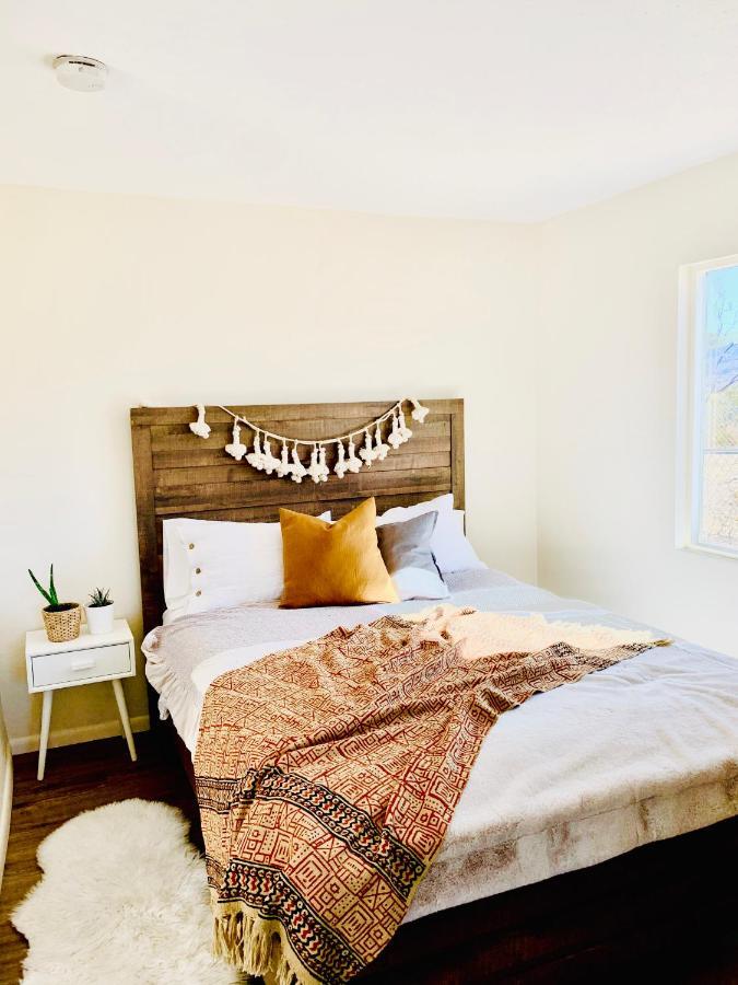 Casa Agave: Comfy Joshua Tree Cottage With Free Breakfast Bar Екстериор снимка
